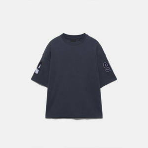 Camiseta KingSen personalizada, transpirable, de 300 g/m², extragrande, para hombre, con lavado ácido, logotipo bordado, estilo urbano. - Product Image 5