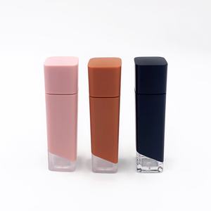 Muestra Gratuita de Tubos Cuadrados para Brillo Labial con Pincel, Envases para Brillo Labial y Aceite Labial - Product Image 3