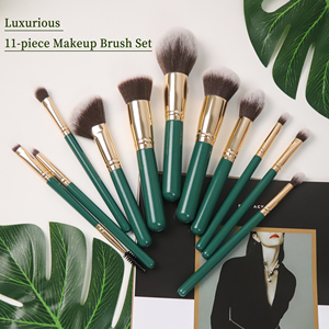 El Set de Brochas de Maquillaje Premium de 11 Piezas de la Serie Verde Viene con un Esquema de Colores Novedoso y Materiales de Alta Calidad - Product Image 2