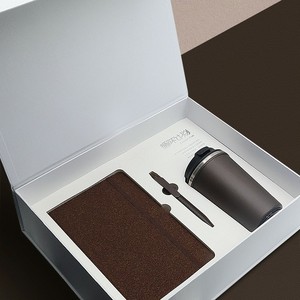 Bloc de notas de negocios <span class=keywords><strong>A5</strong></span> ecológico, 100 hojas, logotipo personalizable, hilo de cuero, costura para uso personal de negocios, disponible en <span class=keywords><strong>Amazon</strong></span> - Product Image 1