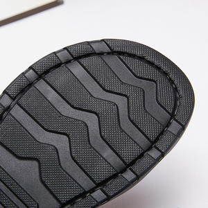 Sandales Homme en Cuir Véritable 2026 à Bout Ouvert Ultra Légères Antidérapantes Confortables Cousues à la Main Respirantes Chaussures Homme Vente en Gros Usine - Product Image 4