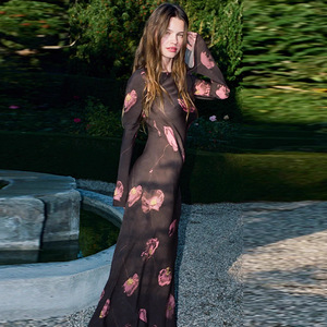 เดรสผ้าไหม/ผ้าฝ้ายพิมพ์ลาย คอเรือ สไตล์วินเทจ ลำลอง หรูหรา ระบายอากาศดี ผลิตตามแบบ ODM แขนทรงบาน ตัดเย็บแบบไบแอสคัท ความยาวปานกลาง - Product Image 4