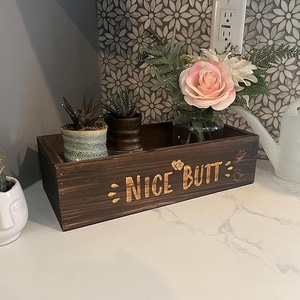 Porta carta igienica in legno massello casale portaoggetti e decorazioni per il bagno (marrone) - Product Image 5