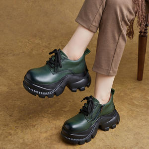 Zapatos de cuero retro de punta redonda con cordones y plataforma de cuña, estilo casual, con tacón elevado, novedad de otoño. - Product Image 2