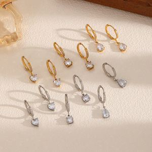 ต่างหูห่วงสแตนเลสทรงหัวใจประดับเพชรซิร์คอน ชุบทอง 18k ไทเทเนียมสตีล สำหรับผู้หญิง แฟชั่นเครื่องประดับสำหรับงานปาร์ตี้ - Product Image 1