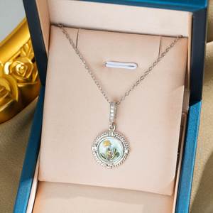 Vintage-style Oil <b>Painting</b> Style Titanium Steel Necklace for Women Painted French Floral Spring Collarbone Clavicle Necklace - Product Image 4