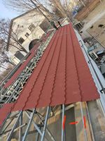 Tuiles de toiture en métal revêtues de pierre modernes avec garantie de 50 ans pour l'utilisation dans les temples, tuiles de toiture en céramique et résine synthétique colorées
