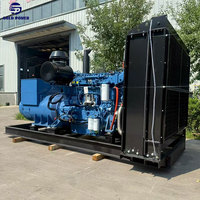 Generador diésel de 800KW de bajo ruido, confiable, de funcionamiento continuo, para sitios de construcción de hoteles, energía de reserva
