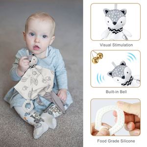 Fun Baby Gift Set Wholesale Custom New Baby Gift Basket with Baby Blanket Cute Wooden Rattle Toys 2024 New Mom Gift Basket - Product Image 6