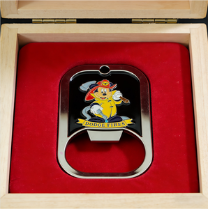 Ouvre-bouteille en métal en alliage de zinc magnétique de conception créative de dessin animé en gros personnalisé, ouvre-bouteille de bière d'anime, porte-clés - Product Image 2