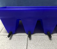 Nouveau distributeur de lait en plastique à 6 tétines avec crochets galvanisés à chaud pour portail et enclos à veaux en plastique pour élevages, garantie 1 an