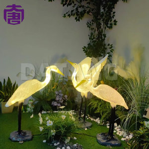 Lámpara con diseño de garza voladora para exteriores con clasificación IP65, luces decorativas impermeables para Navidad y festivales, para parques, jardines y paisajes públicos. - Product Image 4