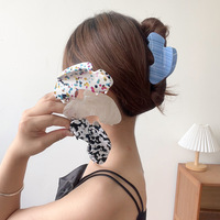 QianJin coloré bleu nuage pince à cheveux en forme de point logo personnalisé acétate de haute qualité créatif mignon griffes de cheveux en gros