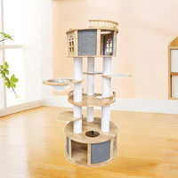 Grosir kucing Modern rumah pohon Multi-Level tali Sisal Menara kucing kayu memanjat karton dikemas mainan garuk hewan peliharaan