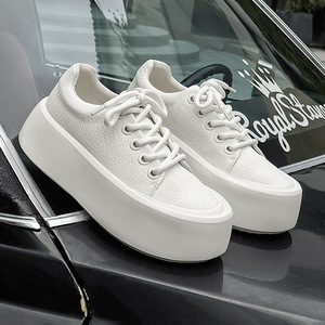 Zapatos Casuales de Cuero para Hombre, Color Blanco, de Alta Calidad, Estilo Italiano, Zapatillas Negras Simples, Transpirables, de Lujo - Product Image 4