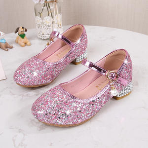 <span class=keywords><strong>Scarpe</strong></span> da Principessa per Bambine con Tacco Basso Mary Jane, Glitterate in Vernice, per Matrimoni e Spettacoli di Pianoforte - Product Image 3