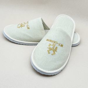 Sandal Hotel Spa Sekali Pakai Ramah Lingkungan Biodegradable dengan Logo Kustom, Bahan Kanvas Linen Lembut, Sol <span class=keywords><strong>EVA</strong></span>, Bordir Mewah untuk Perjalanan - Product Image 3