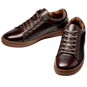 Baskets basses décontractées pour hommes en cuir véritable grande taille à lacets, couleur unie marron foncé, respirantes et antidérapantes pour l'automne - Product Image 1