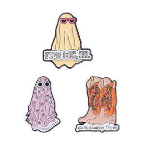 Broche originale motif <span class=keywords><strong>de</strong></span> dessin animé Accessoire chapeau <span class=keywords><strong>de</strong></span> cowboy avec insigne <span class=keywords><strong>de</strong></span> bottes à fleurs Plaquage nickel noir Gravure numérique imprimée - Product Image 4