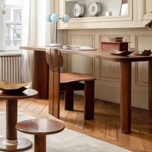 Silla de comedor de madera maciza de caucho con respaldo alto y diseño africano, venta al por mayor de fábrica de alta calidad - Product Image 2