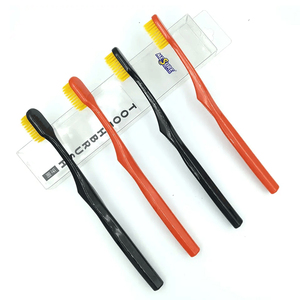 Poils de couleur moyennement durs de qualité supérieure Trou à 360 degrés pour enlever les taches de dents Brosse à dents adulte - Product Image 6