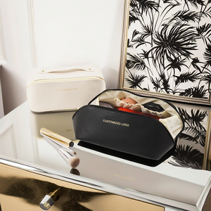 New Arrival Waterproof PU Leather Cosmetic Bag Fashion Custom Black <b>Make</b> <b>up</b> Bag for Women with Zipper - Product Image 4