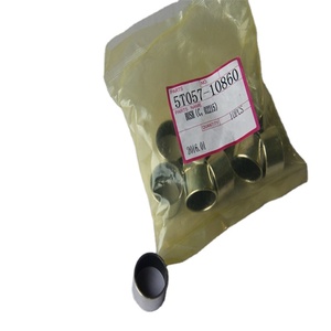 Suku Cadang Mesin Panen Kubota DC70 Berkualitas Tinggi Bush 5T057-10860 - Product Image 1