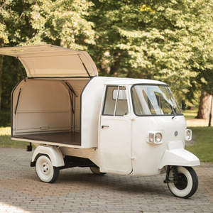 รถขายไวน์และเบียร์แบบเคลื่อนที่ <span class=keywords><strong>Piaggio</strong></span> Ape 50 รุ่นใหม่ปรับแต่งพิเศษ พร้อมระบบไฟฟ้าในตัว คุณสมบัติป้องกันสนิม สำหรับขาย - Product Image 4