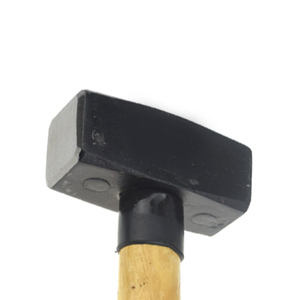 Martillo para Techos de Acero al Carbono con Cabeza Negra de 600g, Fabricado en China, para Trabajo Diario, Modelo TC8017 - Product Image 3