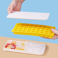 Bac à glaçons en silicone avec couvercle en plastique et récipient, bac à glaçons empilable avec kit de rangement, seau à glaçons, machine à glaçons