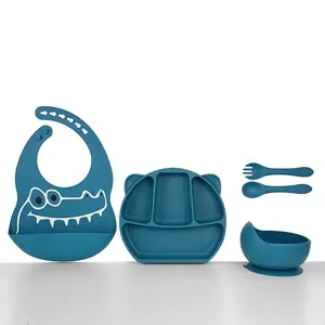 Suministros de alimentación de destete Led para bebé, babero estampado impermeable para niños pequeños, plato de silicona, cuchara y cuenco, juego de alimentación de bebé de silicona sin BPA - Product Image 1