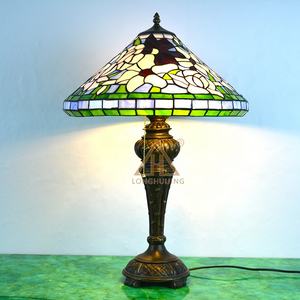 Lámpara de Pie Estilo Tiffany LongHuiJing, Lámparas de Vitral con Diseño de Flor de Tulipán, Pantalla con 2 Luces, Base Antigua - Product Image 1