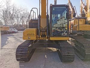 Oferta Especial: Excavadora Hidráulica de 15 Toneladas FR150F, Alto Rendimiento, Eficiente en Consumo de Combustible, Suministro de Fábrica - Product Image 3