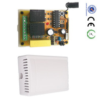 Contrôleur de commande de signal de commutateur AC220V à deux canaux YET402PC avec deux télécommandes pour le contrôle de porte