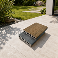 Planches de terrasse composites WPC à bords renforcés 148x23mm, bicolores, alvéolées, durables, résistantes aux intempéries, pour extérieur - Fournisseur en gros