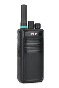 Poc IP-66 Led Display Wifi Bt Gps Nfc Noise Cancellation Optional 4G Radio Android Walkie Talkie