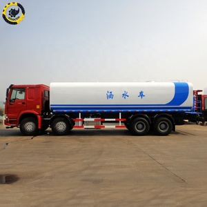 <span class=keywords><strong>Camion</strong></span> cisterna Sinotruk Howo 8x4 a 12 ruote per <span class=keywords><strong>trasporto</strong></span> <span class=keywords><strong>acqua</strong></span>, 25-35 metri cubi, per irrigazione stradale - Product Image 5