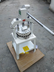 เครื่องแบ่งแป้งแบบมือหมุน อุปกรณ์สำหรับร้านทำขนม ไม่ใช้ไฟฟ้า สำหรับแป้งครัวซองต์และแป้งขนมปัง - Product Image 2