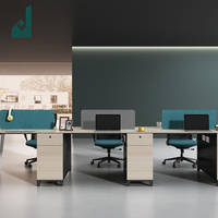 Poste de travail modulaire avec cloisons, cabines modernes pour centre d'appels avec gestion des câbles, passe-câbles et écran acoustique pour bureau du personnel