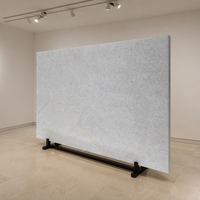 Grande dalle de quartzite iceberg cristallin naturel poli pour plan de travail de cuisine, meuble-lavabo de salle de bain, revêtement mural et revêtement de sol