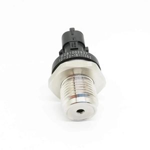 20973777 VOE 20973777 VOE20973777 Capteur de pression de carburant pour excavatrice EC210 EC240 - Product Image 2
