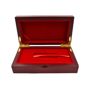 Boîte à monnaie en bois rectangulaire en bois de caoutchouc, emballage cadeau fait main, couvercle rabattable, insert en velours rouge YHB 0070 - Product Image 2