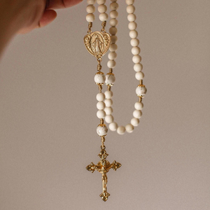 Medalla Milagrosa Dorada con Amuleto de Madera y Piedras Preciosas, Rosario de la Virgen María Bendita para Regalo de Bautizo Católico - Product Image 1