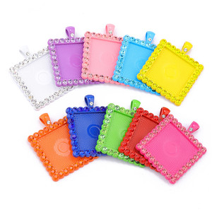 Base de pendentif carrée de 25 mm incrustée de diamants, pierre précieuse colorée, accessoire de bijouterie en alliage pour bricolage - Product Image 1