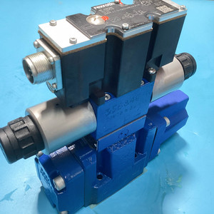 4WRZE10W6-85-7X ตัวควบคุมทิศทางแบบสัดส่วน R900961306 |   ระบบควบคุมไฮดรอลิกแบบใช้สัญญาณนำร่อง ไหลสูง 85 ลิตร/นาที - Product Image 4