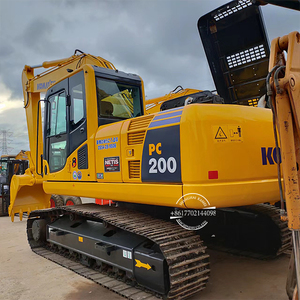 Excavatrice sur chenilles d'occasion Komatsu PC200-8 PC200-8M0 du Japon, modèles PC210-8 PC220-8 PC240-8 PC300-8, excavatrices d'occasion Komatsu PC200-8 - Product Image 1