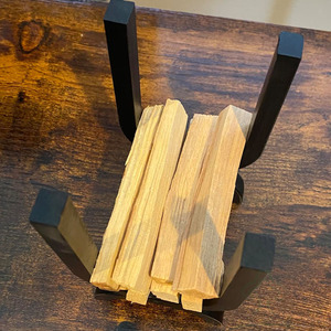 Support en bois pour Palo Santo - Rangement d'encens idéal pour bâtonnets de Palo Santo et <span class=keywords><strong>sauge</strong></span>, décoration spirituelle pour le yoga et la pleine conscience - Product Image 4