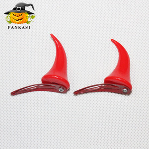 Cuernos de Diablo Rojos con Clip de 10 cm, Accesorios para el Cabello de Halloween - Product Image 3