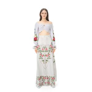 Haut ample décontracté à manches longues et épaules dénudées avec broderie florale, style crop top sexy pour femme – Nouvelle collection en promotion - Product Image 5