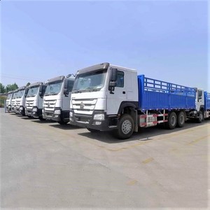 Camion Sinotruk d'<span class=keywords><strong>occasion</strong></span>, plateau de chargement, camionnette de fret, bon état, hautement remis à neuf, à vendre - Product Image 2
